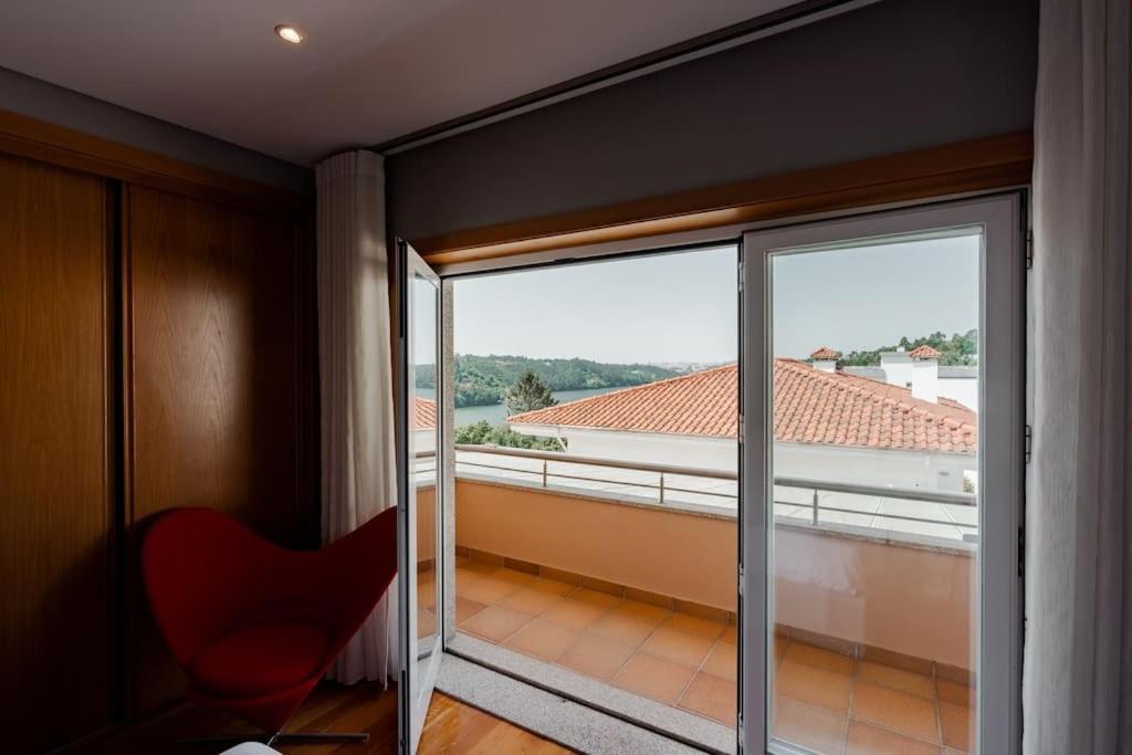 Villa Jobim Jovim ภายนอก รูปภาพ